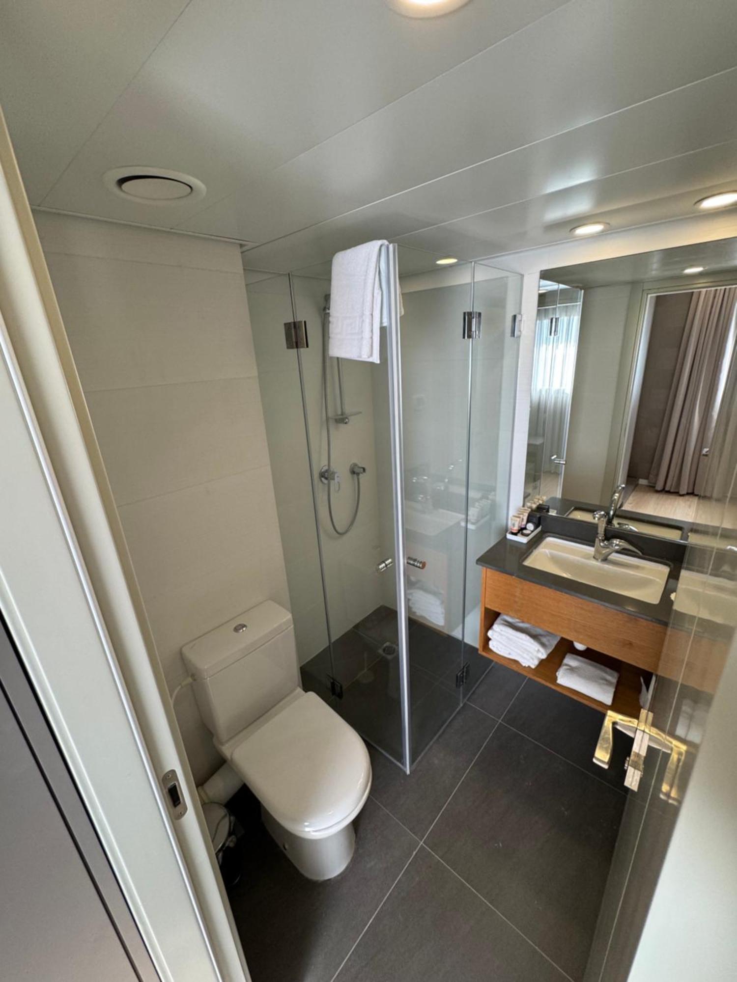 Abratel Sea View Hotel Tel Aviv Exterior foto