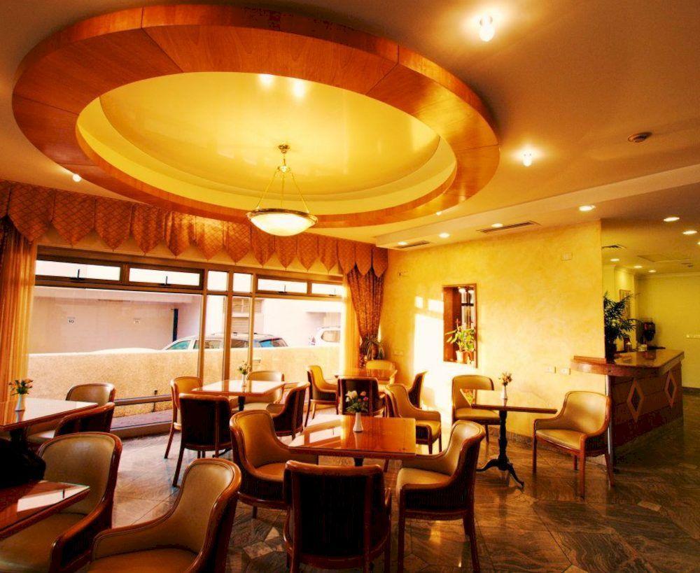 Abratel Sea View Hotel Tel Aviv Exterior foto